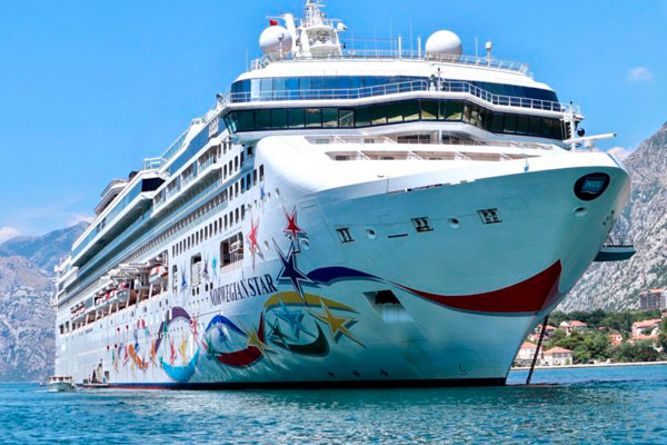 Glacial landscape in Antarctica from the Norwegian Star