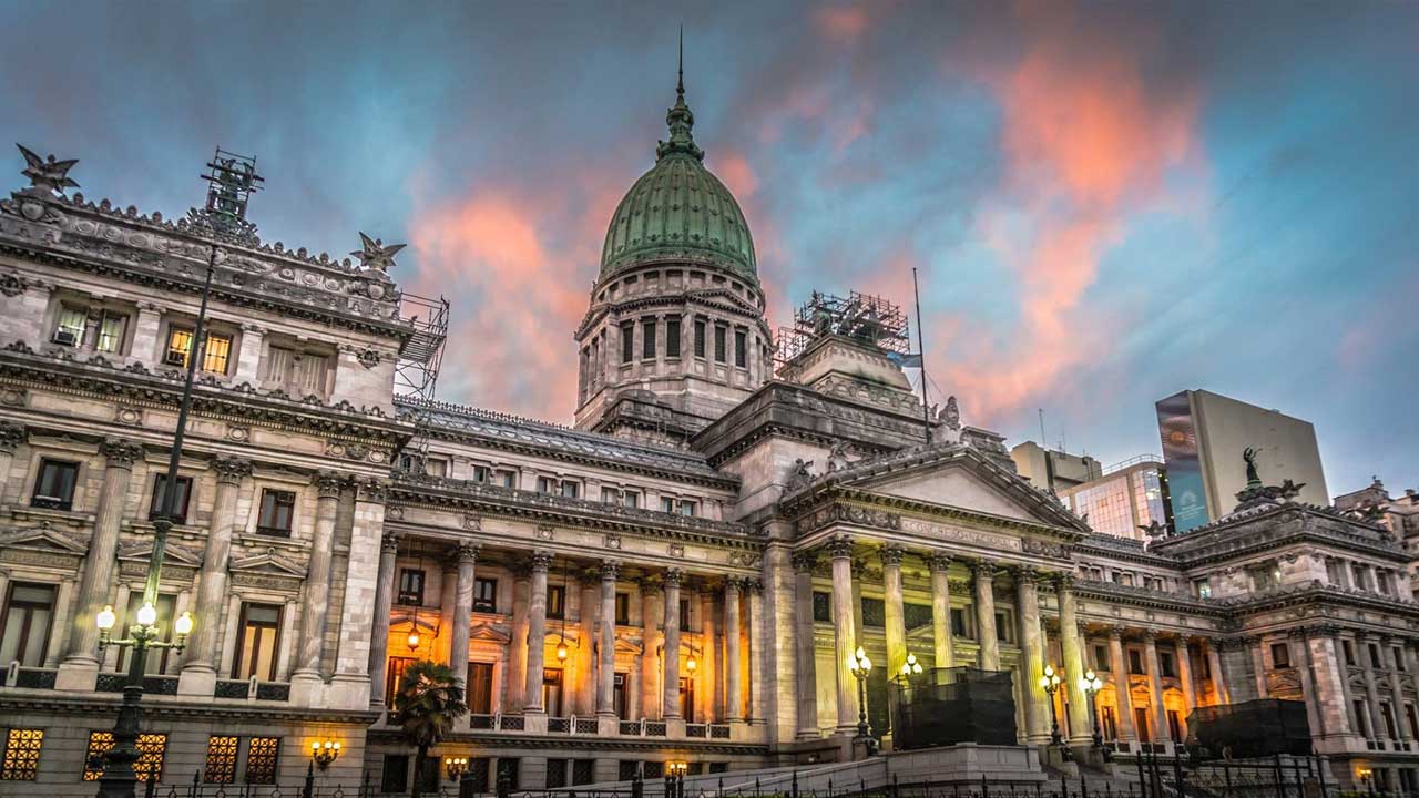 2 Embark on a 5-hour tour of Buenos Aires to explore its stunning architecture
