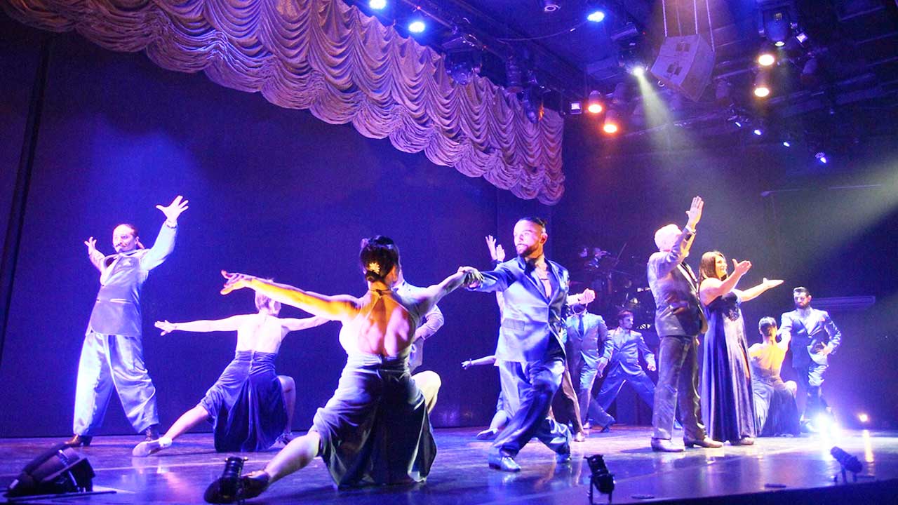 2 Vive una noche inolvidable con nuestro Tour Tango Madero en Buenos Aires