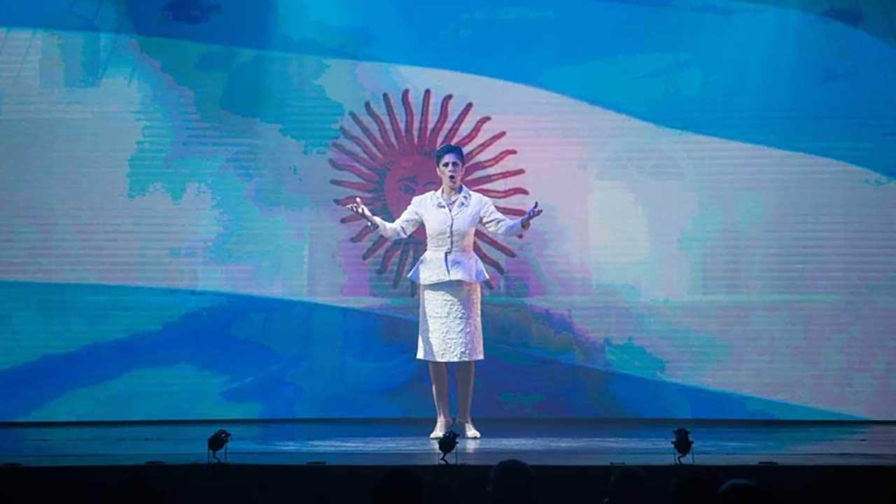 3 Disfruta un Tour Tango Porteño y experimenta la magia del tango en Buenos Aires.