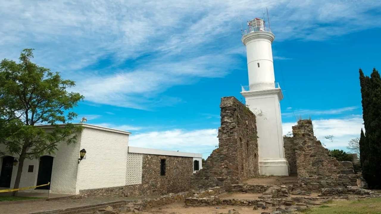 2 Sumérgete en un Tour a Colonia, Patrimonio de la Humanidad por UNESCO, con su arquitectura histórica