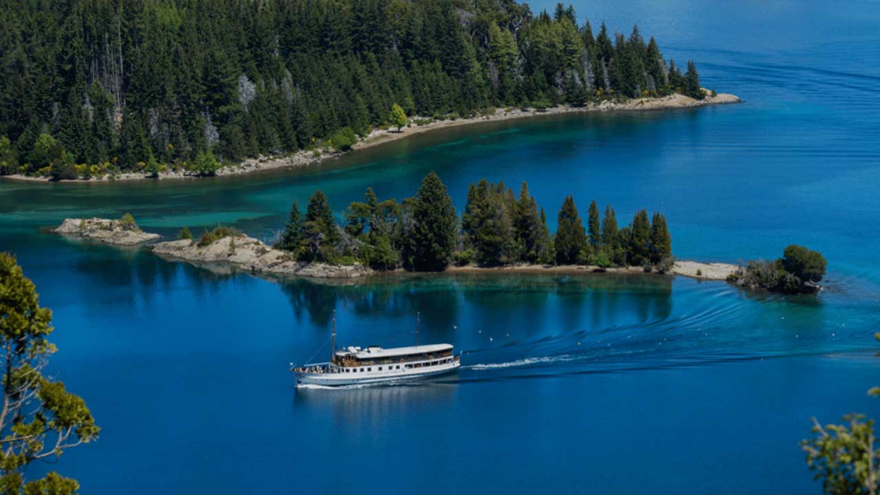 3 Discover Bariloche in 5 days: Adventures on Cerro Tronador, navigation to Puerto Blest, and the Seven Lakes